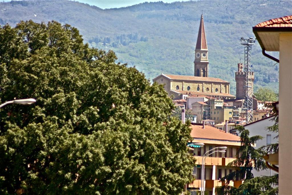 Affittacamere La Casa Di Elide Arezzo Exterior photo